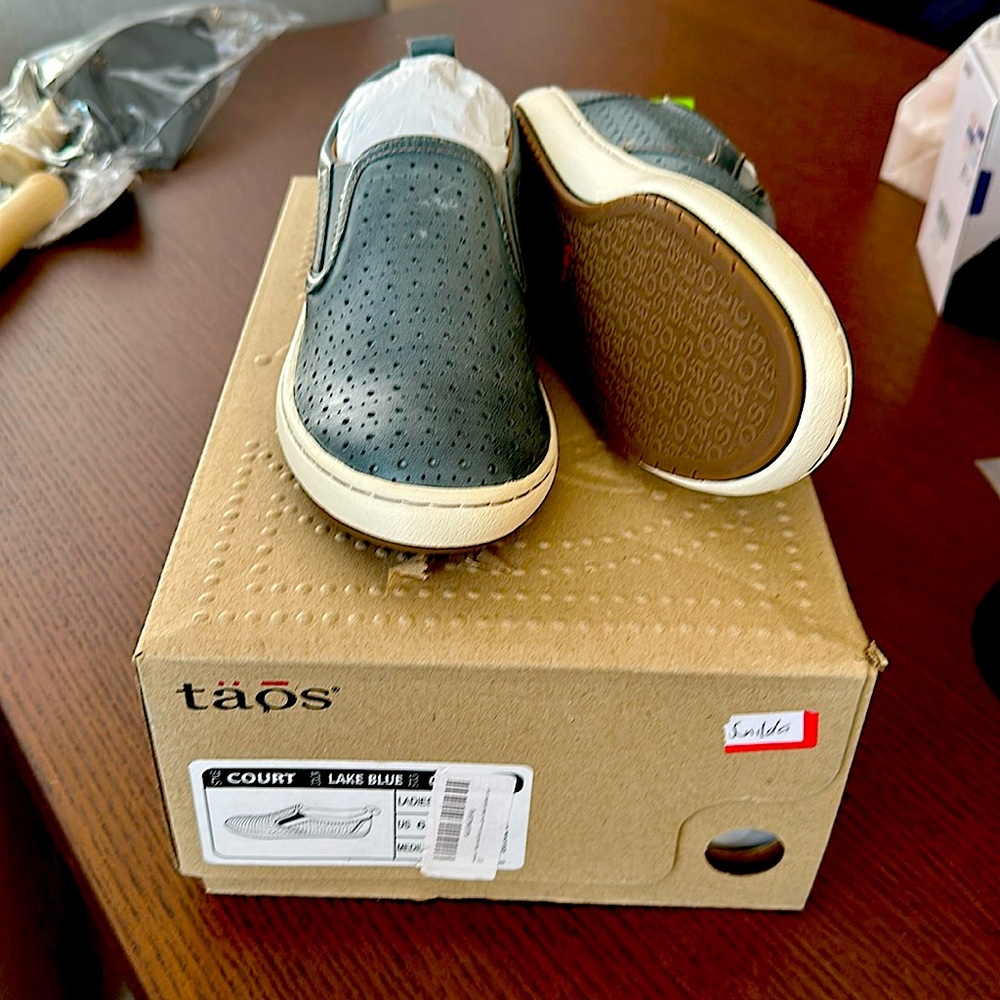 Comfortable Taos loafers, a fashionable to walk around town.